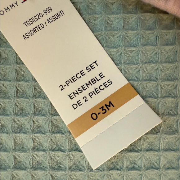 Tommy Hilfiger Pink Ruffled Baby Outfit - Picture 4 of 6